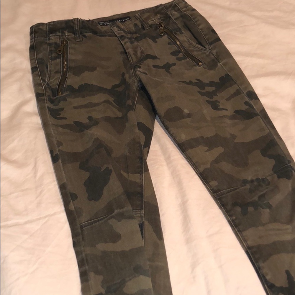 Zara Pants🦠